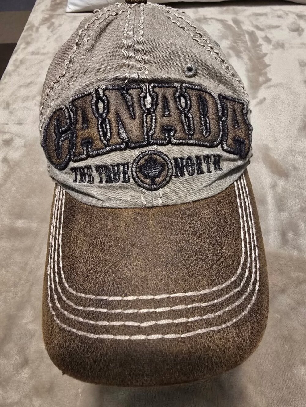 Robin Ruth "Canada The True North" Distressed Vintage Baseball Cap - Two-Tone Gr